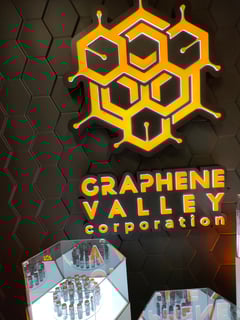 840px-Графеновая_Долина_Фото(1)