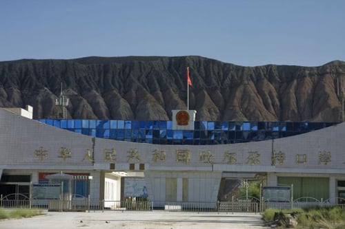 torugart-border-crossing