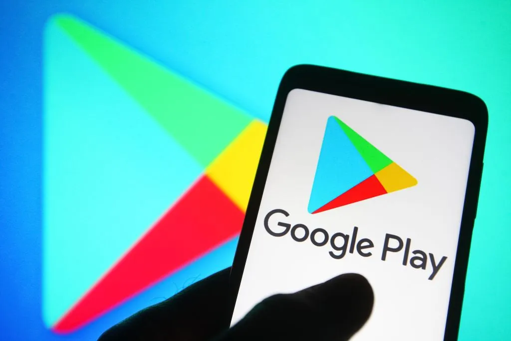 Google придется заплатить $700 млн штрафа и изменить правила Play Store