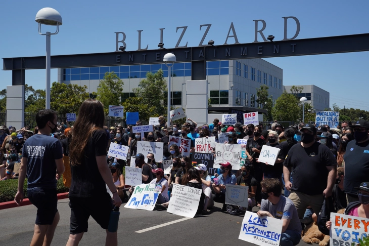 Microsoft обещает не вмешиваться в организацию профсоюза в Activison Blizzard