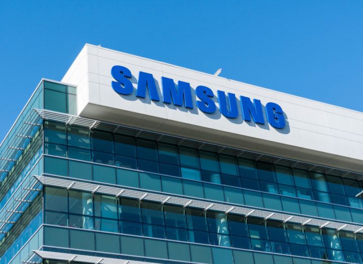 Прибыль Samsung резко выросла благодаря спросу на микросхемы памяти и заказные микросхемы
