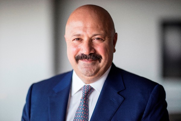 Хозяином «Билайна» будут управлять выходцы из Facebook и Turkcell