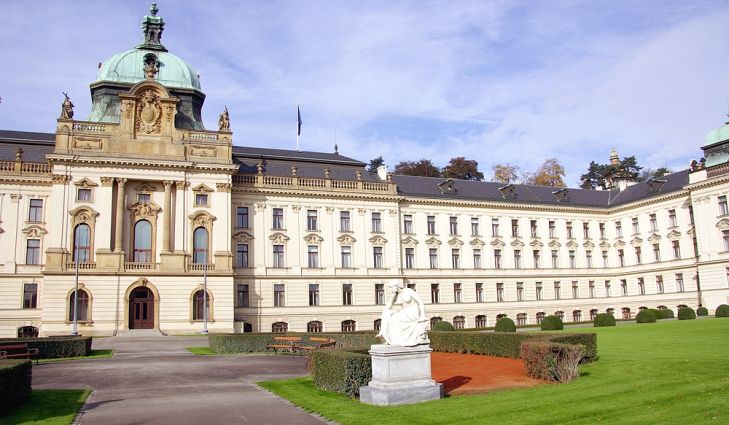 В Чехии вводится налог на крупные интернет-компании