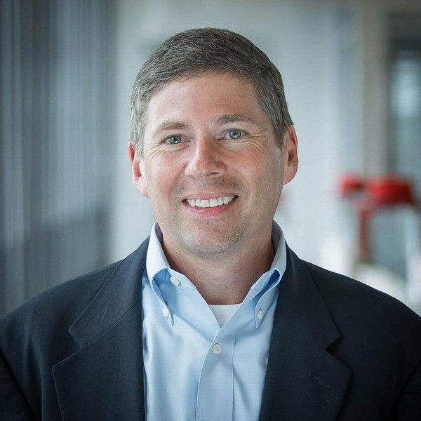 Red Hat уволила финансового директора без выходного пособия