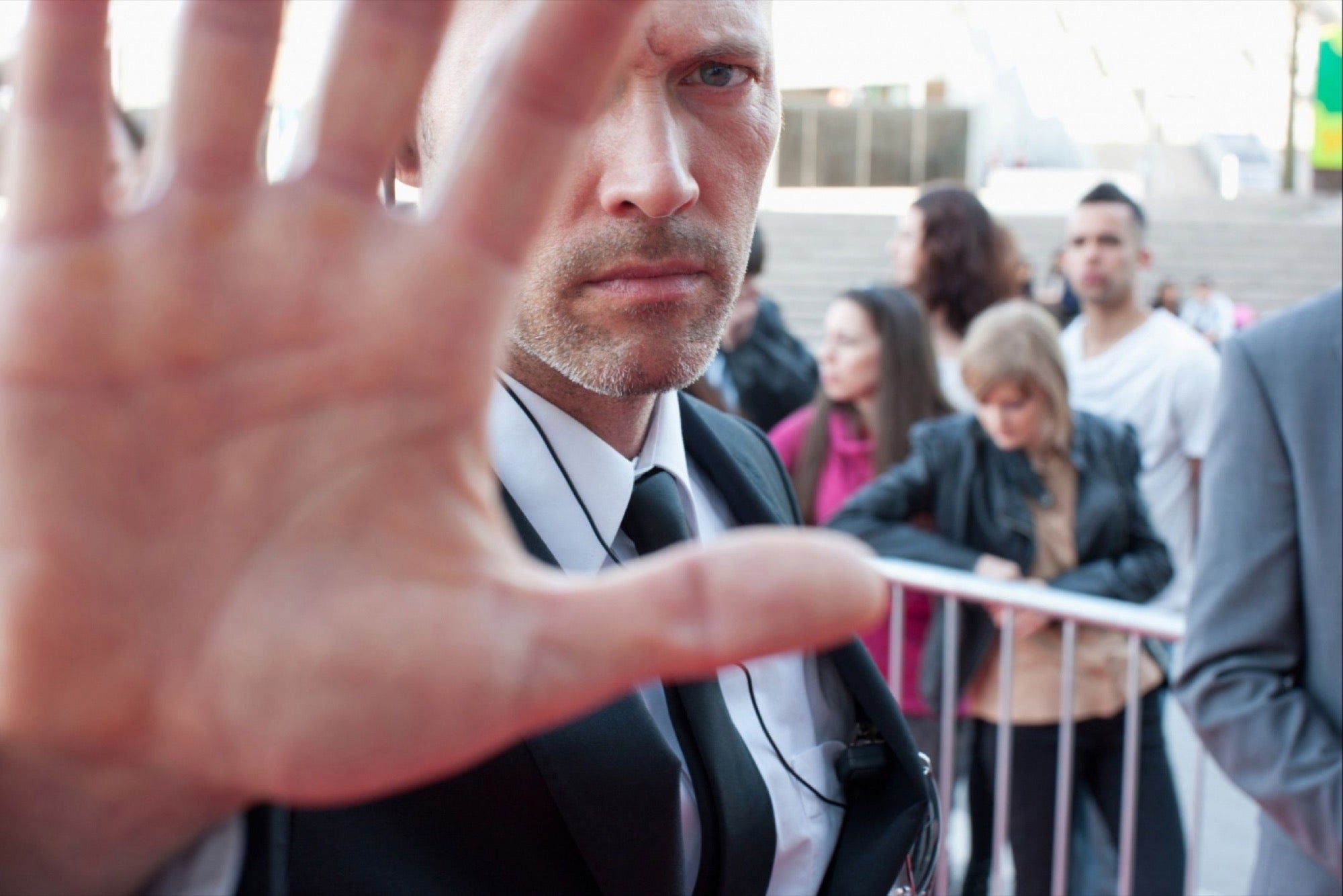 Еврокомиссия составила список ИТ-компаний-«привратников», к которым будут предъявляться особые требования