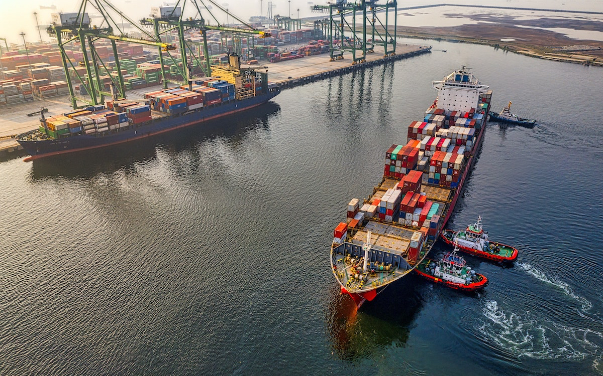 Минэк предложил продлить параллельный импорт на 2024 год