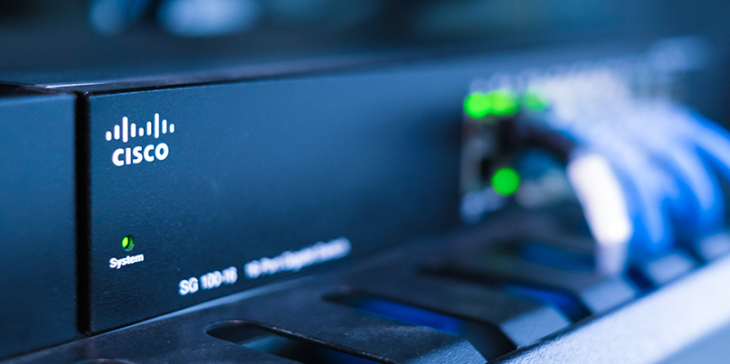 Выручка Cisco снижается пятый квартал подряд