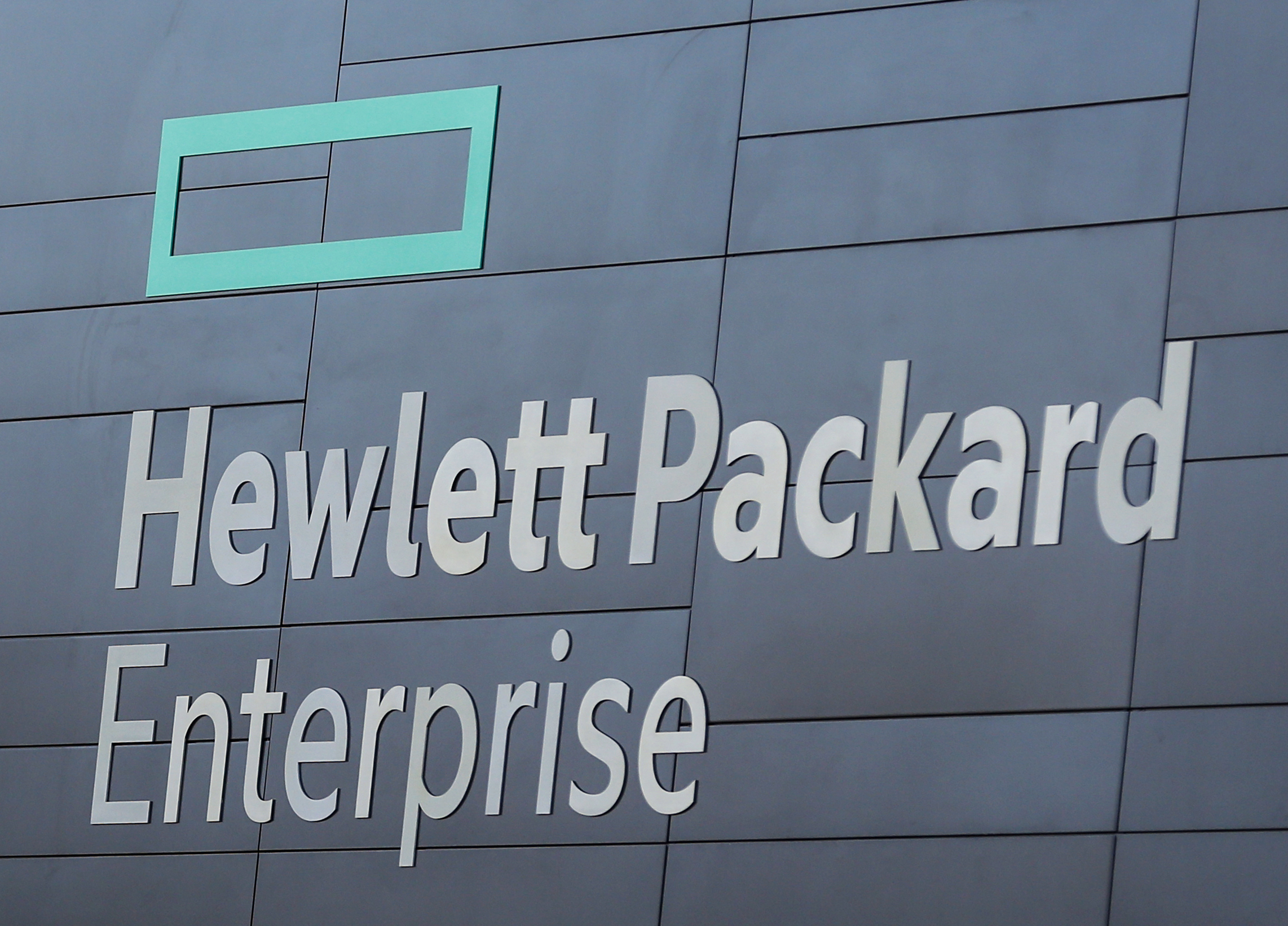 HPE и Cray представили комплексные решения для высокопроизводительных вычислений и искусственного интеллекта нового поколения