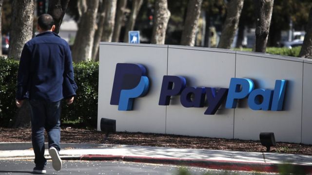 В PayPal попросили россиян вывести средства из кошельков до 18 марта