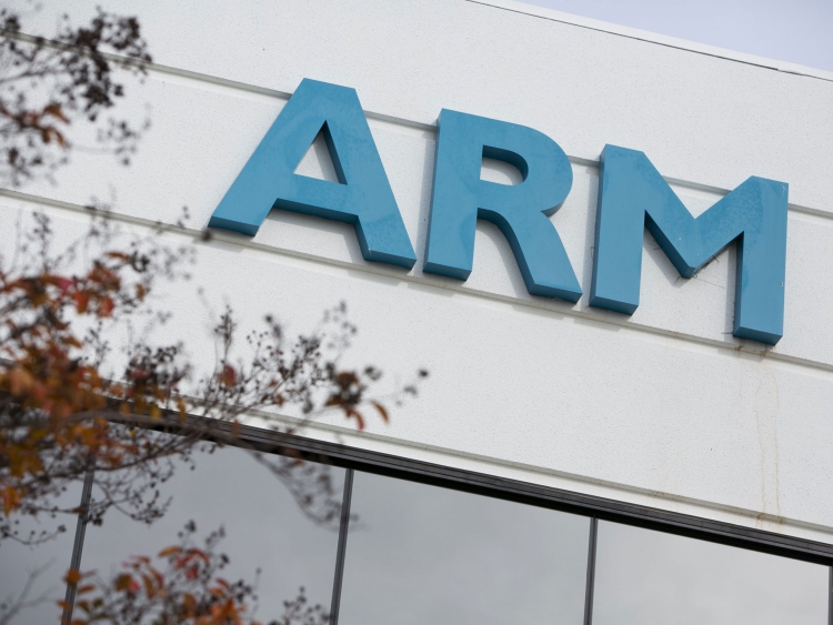 Arm сократит до 15% рабочих мест после несостоявшегося поглощения