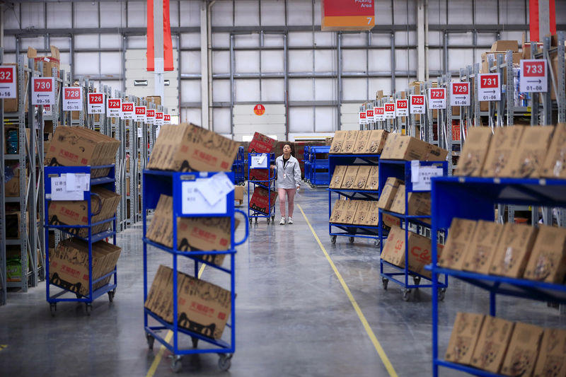 Cainiao развернет в России сеть постаматов под брендом AliExpress