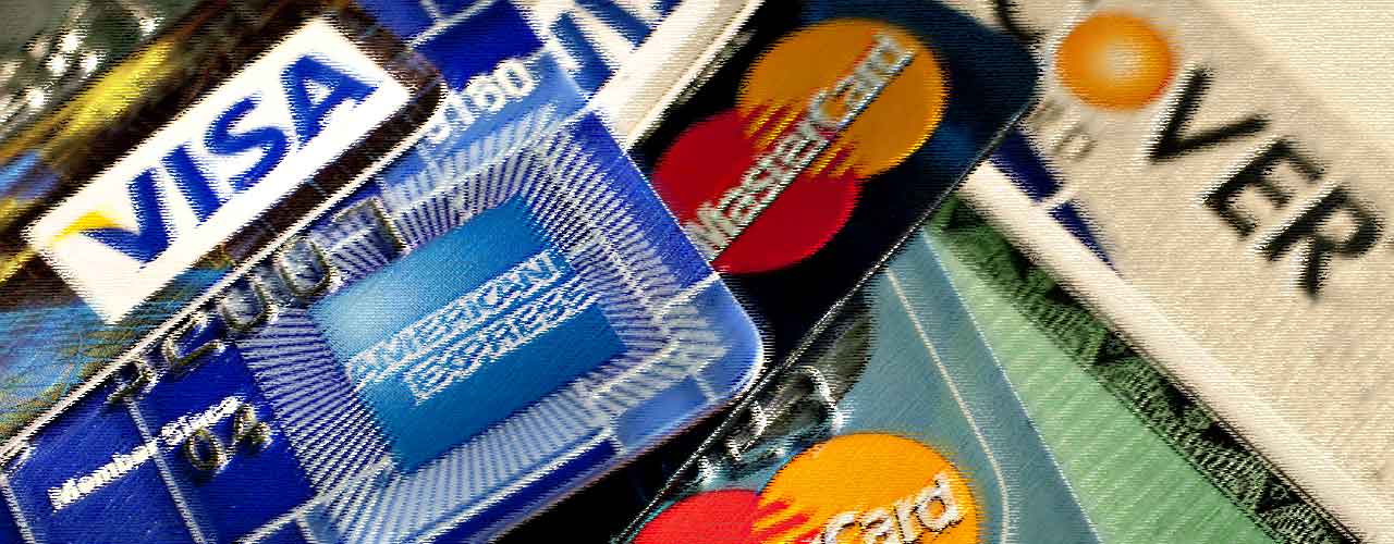 Российские торговые ассоциации подали в ФАС жалобу на Visa и Mastercard