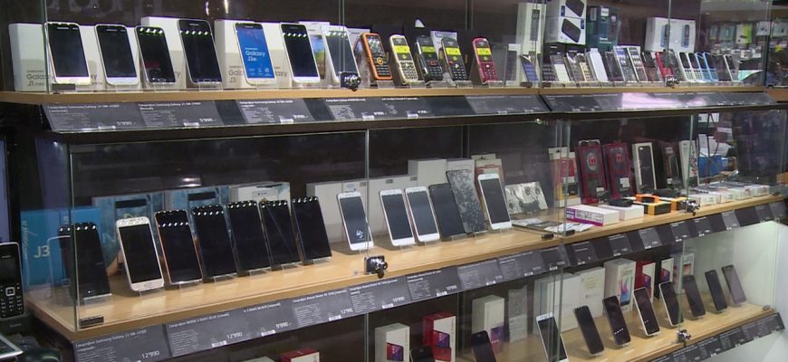 В России планируют ввести утильсбор на иностранные смартфоны и планшеты