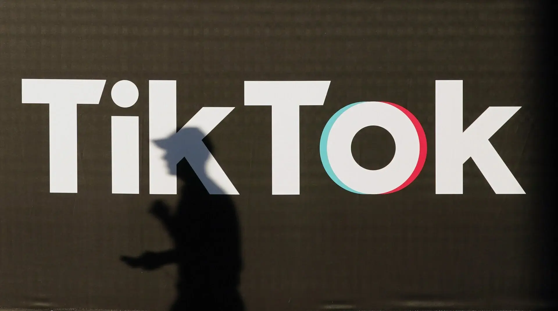 TikTok отчитался об удалении 