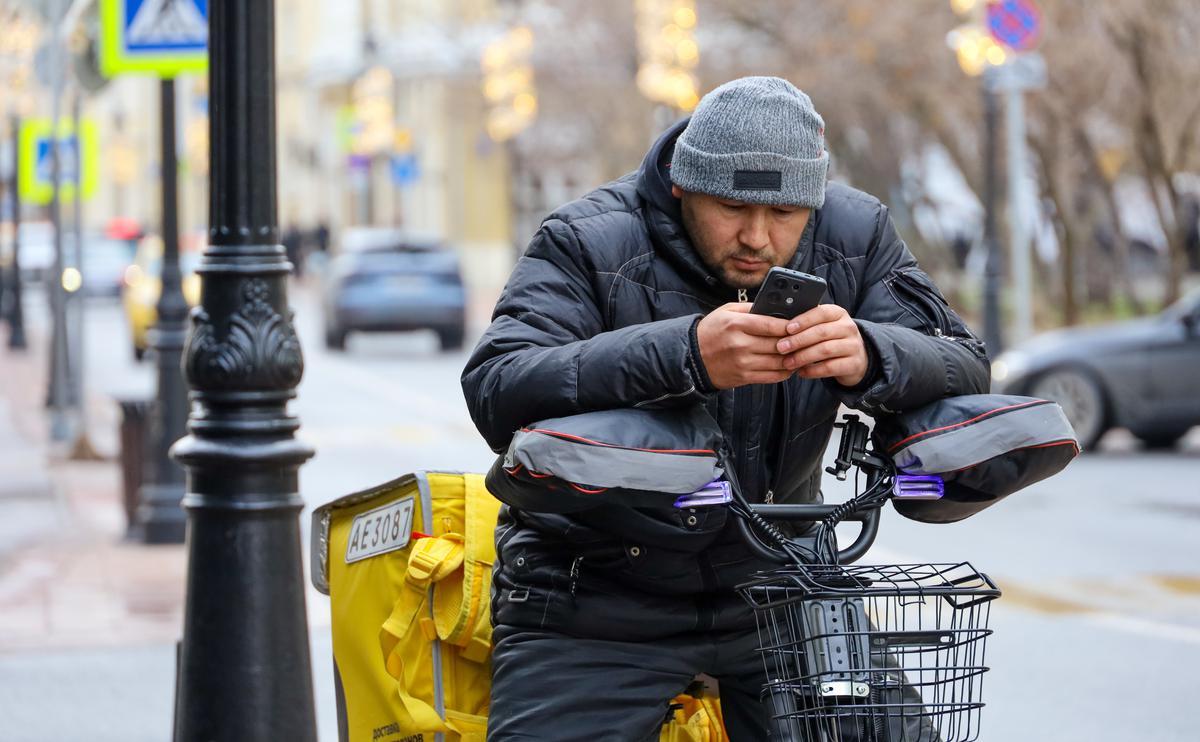 Профсоюзы предложили включить доставщиков онлайн-магазинов в&nbsp;Трудовой кодекс