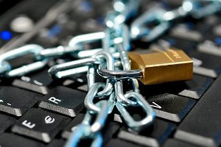 Роскомнадзор планирует закрыть доступ к требованиям Генпрокуратуры по блокировке сайтов