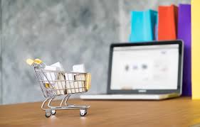 ФНС усиливает контроль за&nbsp;продавцами в интернет-магазинах и&nbsp;безналичными платежами в&nbsp;рознице